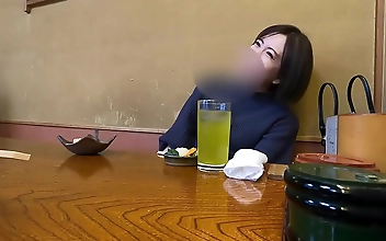 やらせなし完全リアル【個人撮影】【隠し撮り】ショートヘア似合いすぎ神美人28歳　エステティシャン若妻　 旦那とセックスレスで浮気密会　 昼顔一部始終