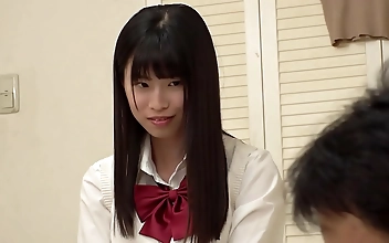 彼女がそばにいるにも関わらずパン染み作って、たわわなおっぱいを見せつけ誘惑してくる小悪魔な彼女の友達【パート4】