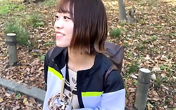 りお&lpar;18&rpar;テニス部【現&cir;の高&cir;3&cir;生】【じゅっぽり吸引フェラ】【初精子テイスティング】【部活で鍛えた肉体】【セルフピストン】【ゴム外しで無許可中出し】