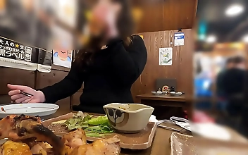 やらせなし完全リアル【個人撮影】【隠し撮り】鬼美尻エッチでがち豹変　ジェラート屋で働く28歳　マッチングアプリで出会った　中で何度もイキ喘ぐ性交好き女