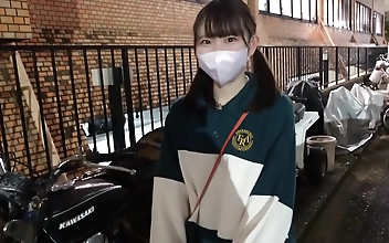 【未〇年にしか見えない淫〇女】 清〇なのは見た目だけ！もはや逆レだろこれ！ｗ セックスに〇欲すぎるまさに絶〇！それに身体がキレイすぎる！ こんな白い尻見たことあるか！？！？独占ちゃん　https&colon;&sol;&sol;x&period;gd&sol;hNbdh