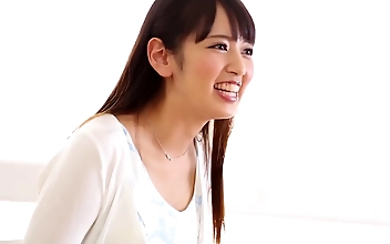募集ちゃん 074 かんな 21歳 大学生 フェラをして貰えば、喉奥まで咥えこんでジュポジュポと厭らしい音を立てながら何度もストロークしてくれる。たまらずバックで挿入すればトロトロのおま○こはすんなりと僕のおち○ぽを咥えこんで締め付けてくる https://bit.ly/3LMwPiD