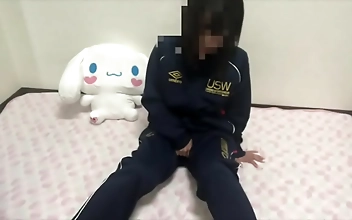 【マネージャーのオナニー】サッカー部のマネージャーしてたら男子の汗だくのちんちん舐めたくなる、、