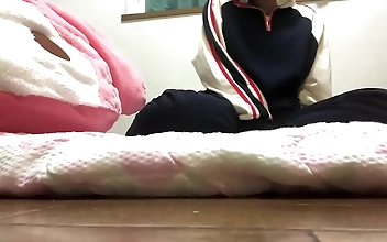 私でシコシコして精子だすの？沢山ももかの中に出してくだして。。